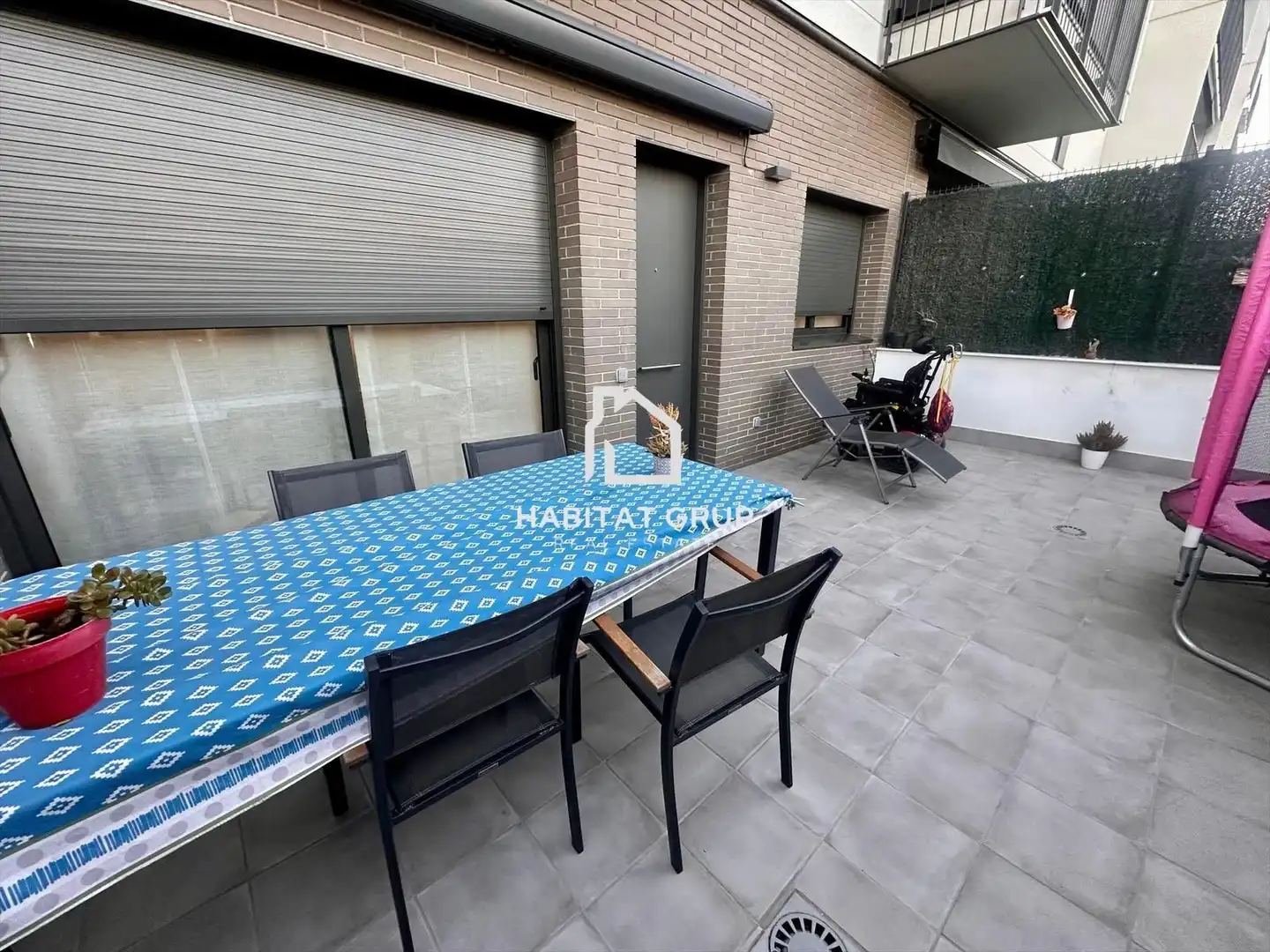Terrasse von Wohnung zum Verkauf in Salt mit Klimaanlage und Terrasse