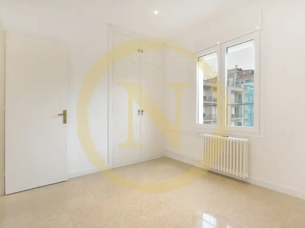 Piso en venta en Carrer de la Diputació, La Nova Esquerra de l'Eixample