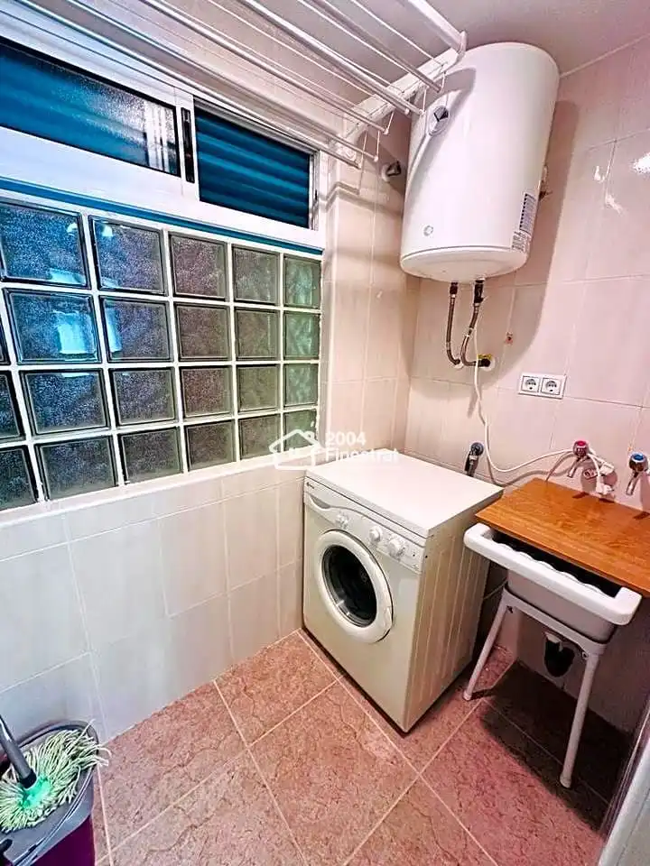 Baño de Piso de alquiler en Villajoyosa / La Vila Joiosa con Aire acondicionado, Terraza y Amueblado
