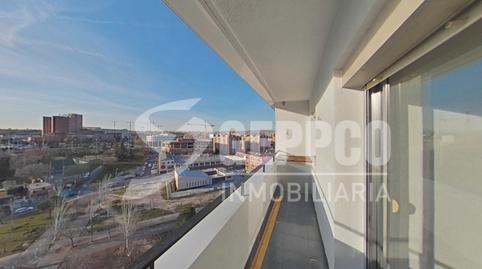 Foto 2 de Pis en venda a Calle de Carabelos, San Fermín,  Madrid Capital