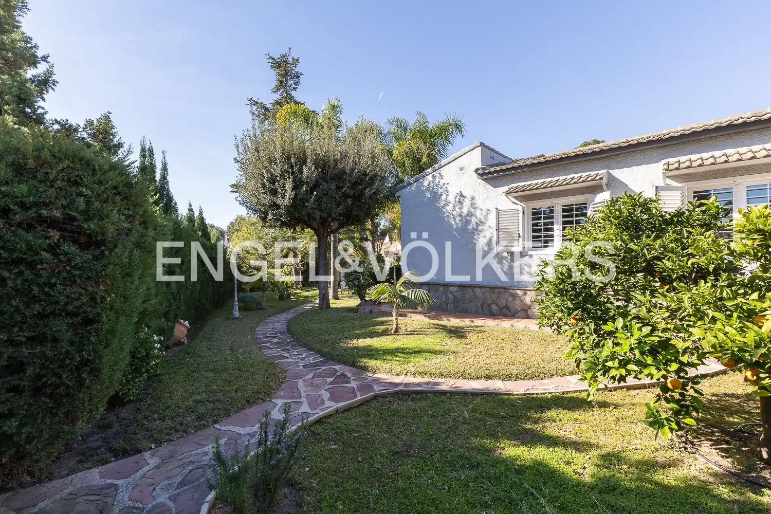 Exterior view of Houses for sale in Paterna  with Air Conditioner, Heating and Private garden