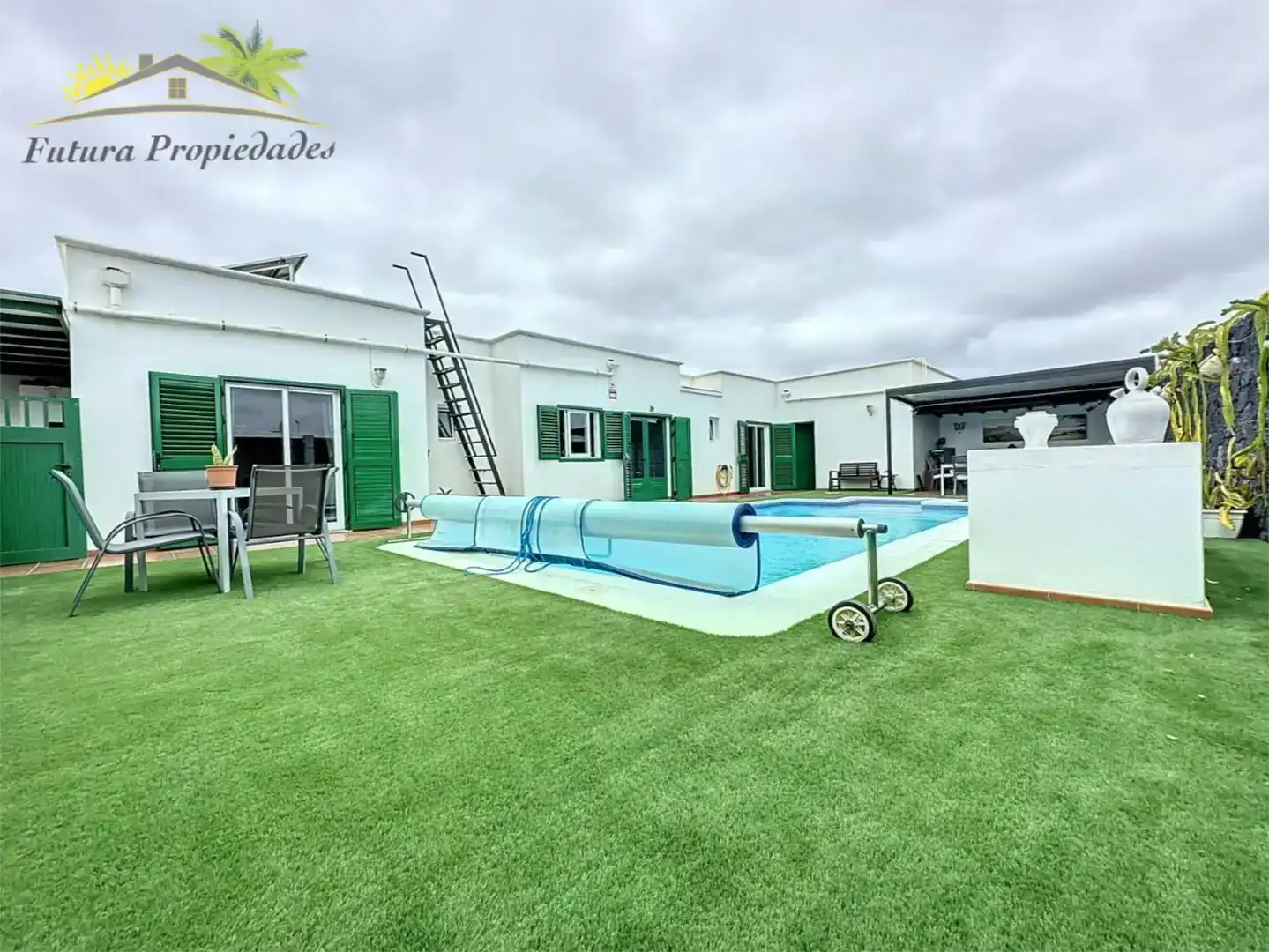 Piscina de Casa o xalet en venda en Yaiza amb Piscina