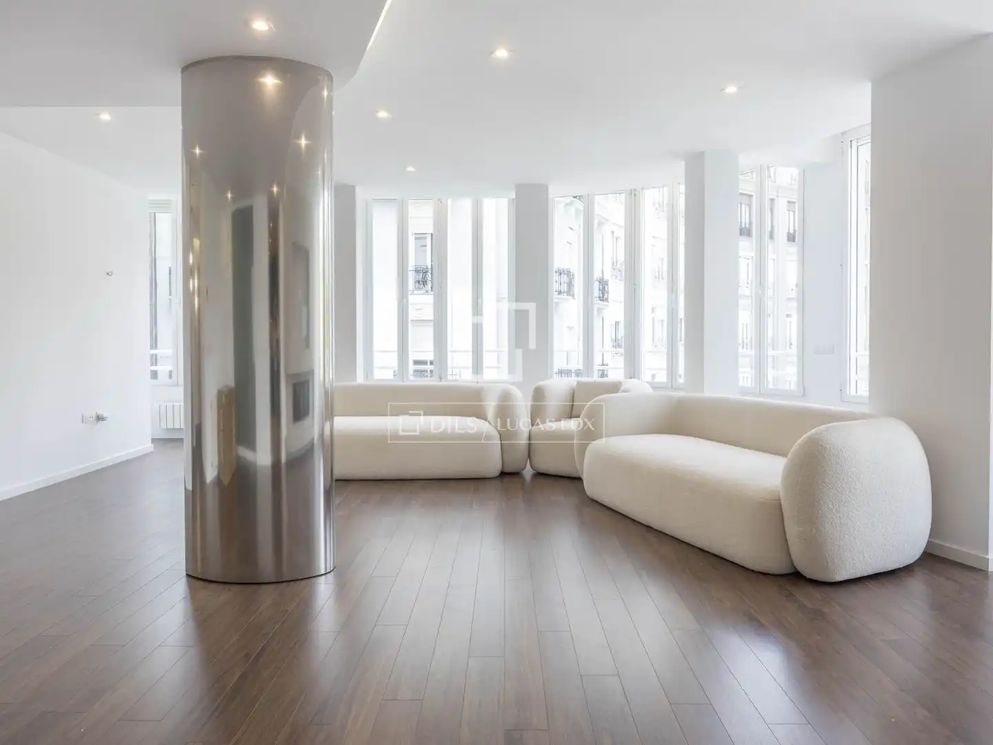 Living room of Flat for rent in Valencia  with Air Conditioner, Heating and Parquet flooring