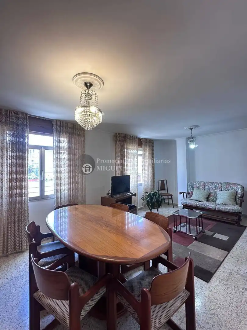 Comedor de Piso en venta en Verín, Ourense