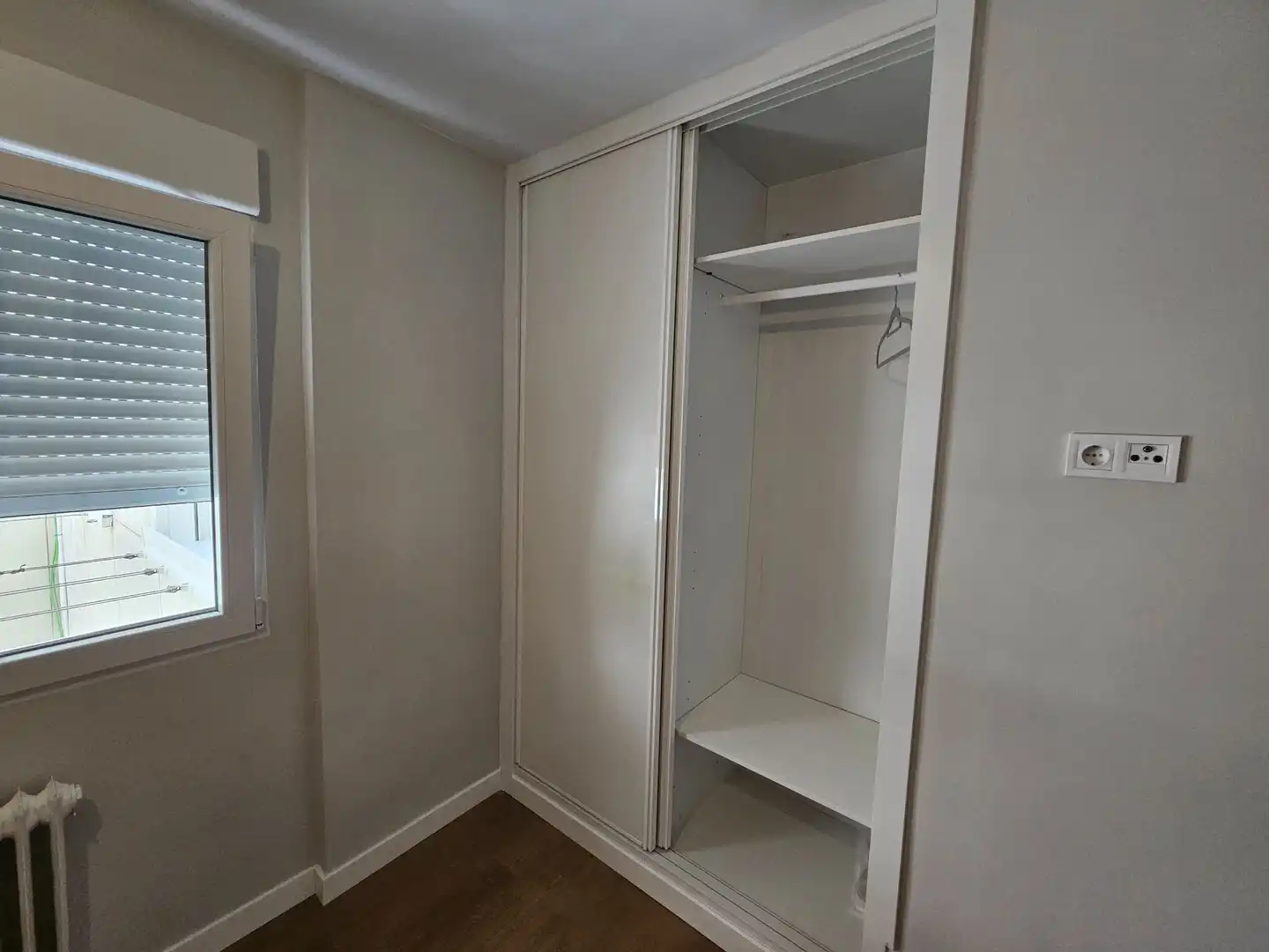 Habitación de Piso de alquiler en Madrid con Aire acondicionado y Calefacción