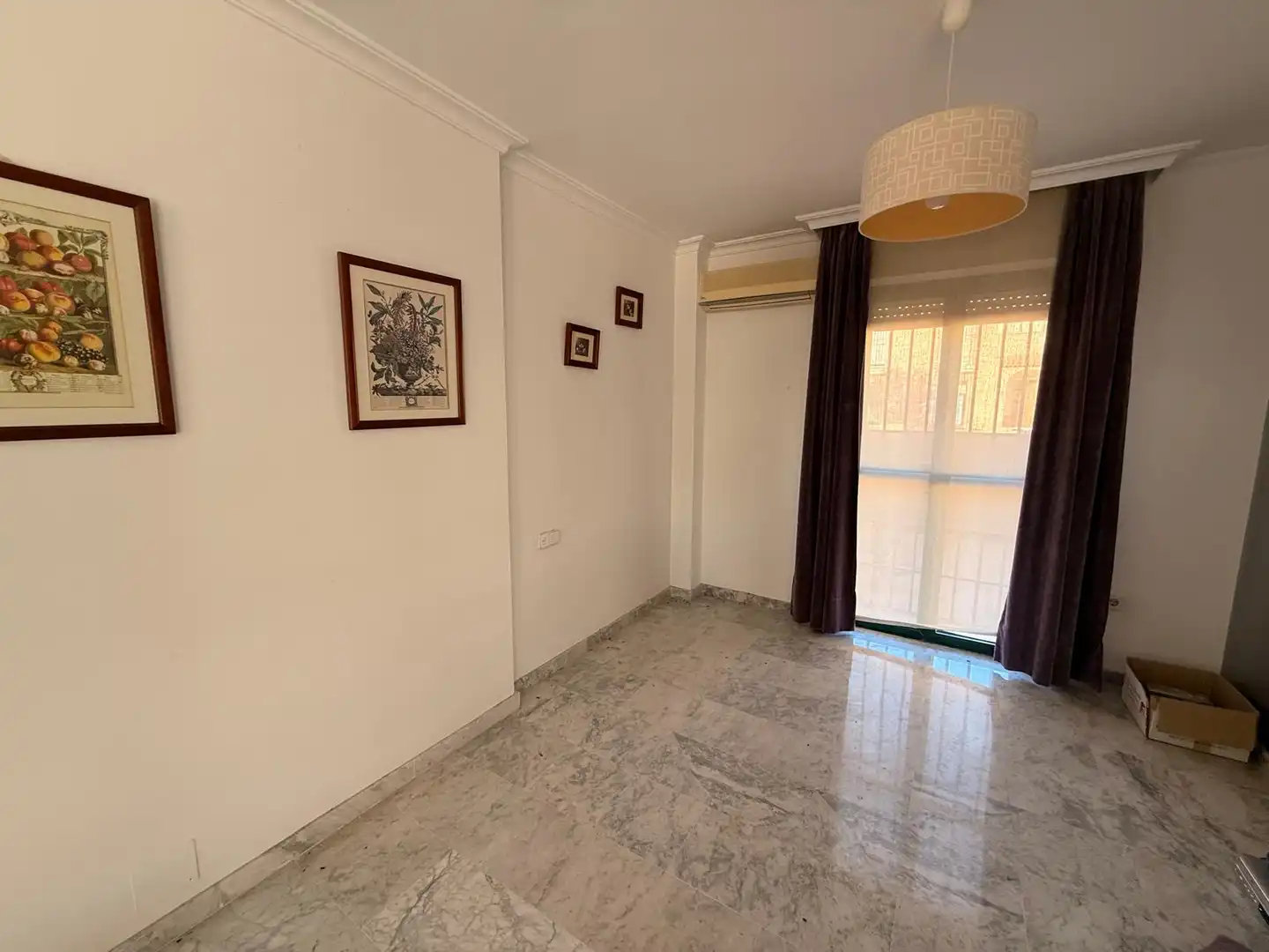 Bedroom of Detached homes for sale in Algeciras  with Swimming Pool