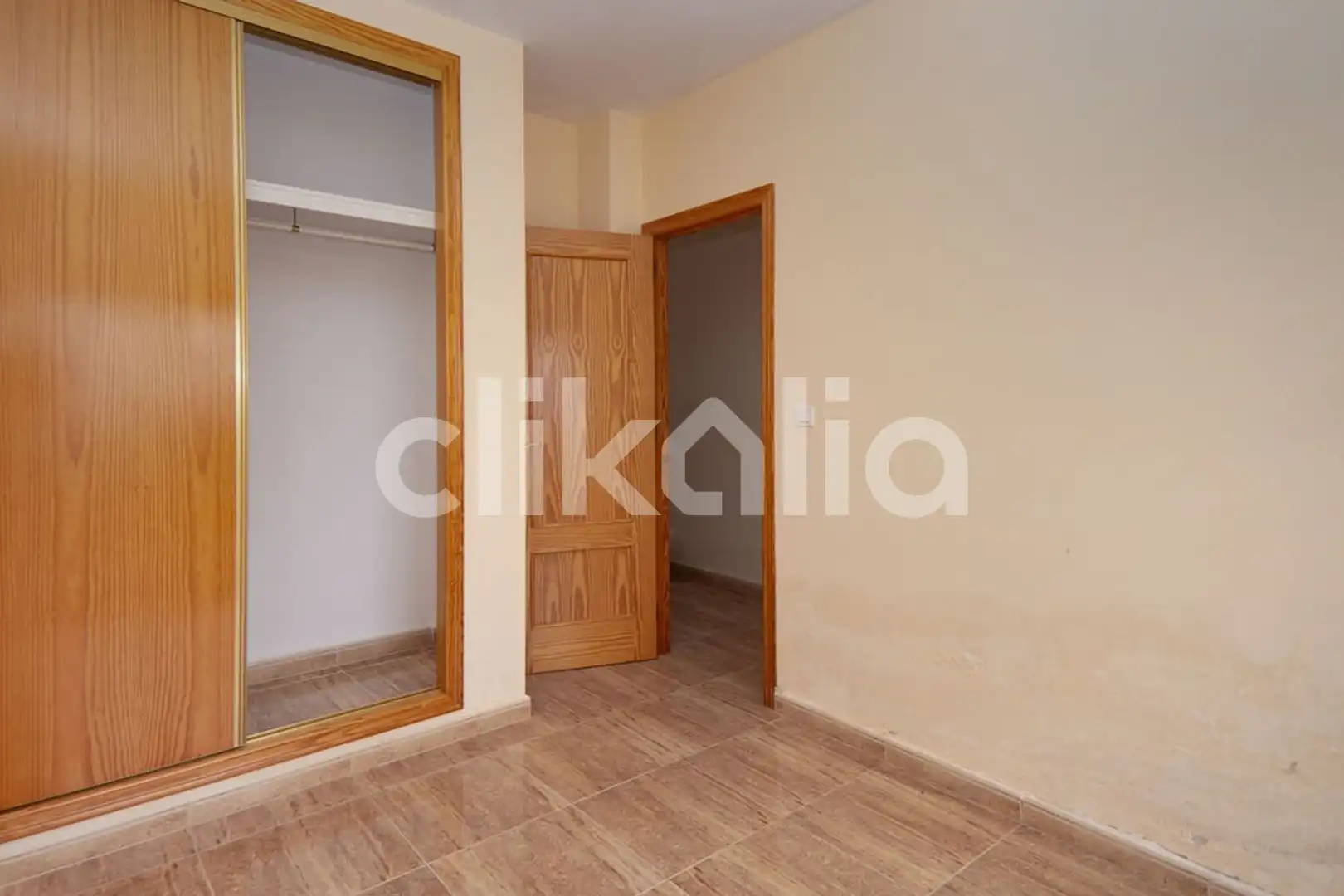 Wohnung zum Verkauf in Lorca mit Terrasse und Abstellraum