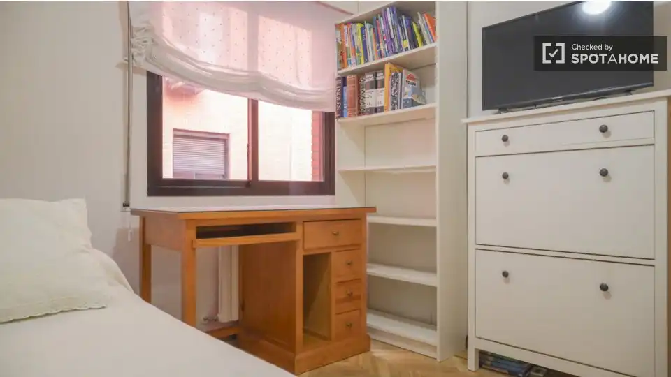 Habitación de Piso para compartir en Madrid con Aire acondicionado, Calefacción y Terraza