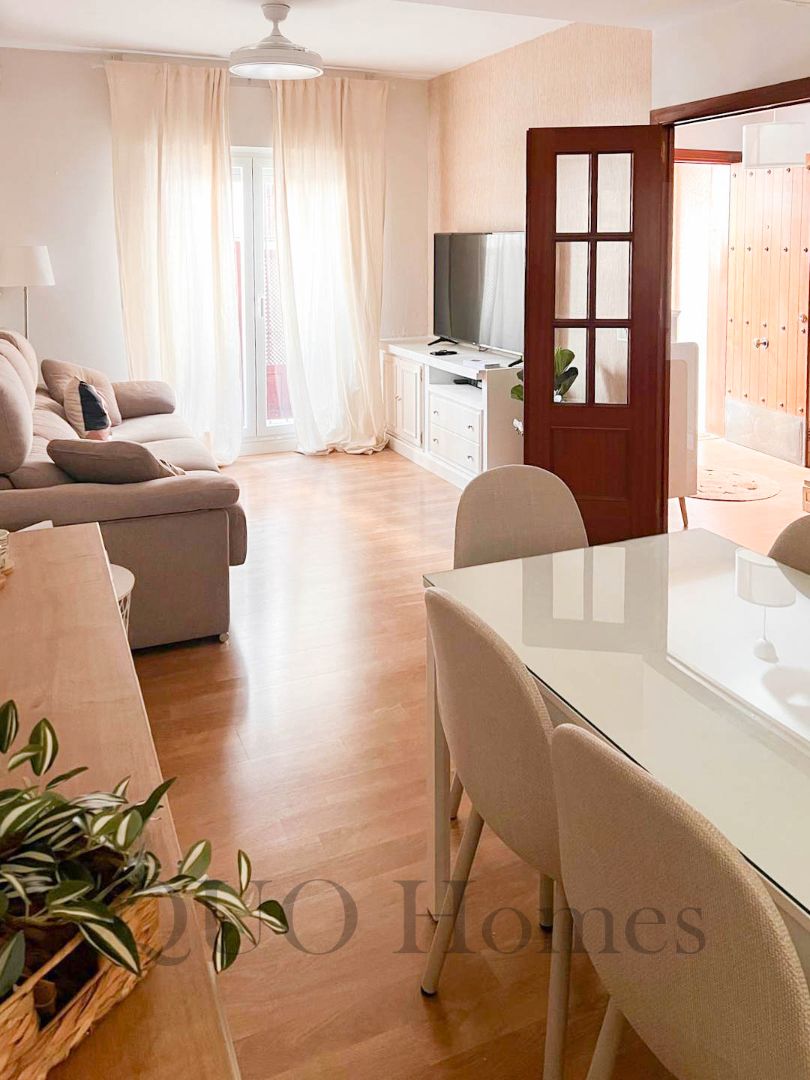 Living room of Single-family semi-detached for sale in Jerez de la Frontera  with Air Conditioner and Terrace