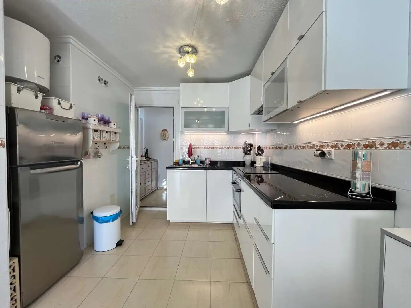 Cuina de Apartament en venda en Orihuela amb Terrassa, Piscina i Moblat