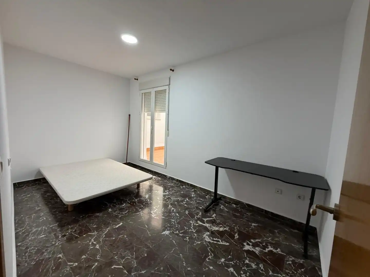 Habitación de Piso de alquiler en Aldaia con Aire acondicionado y Terraza