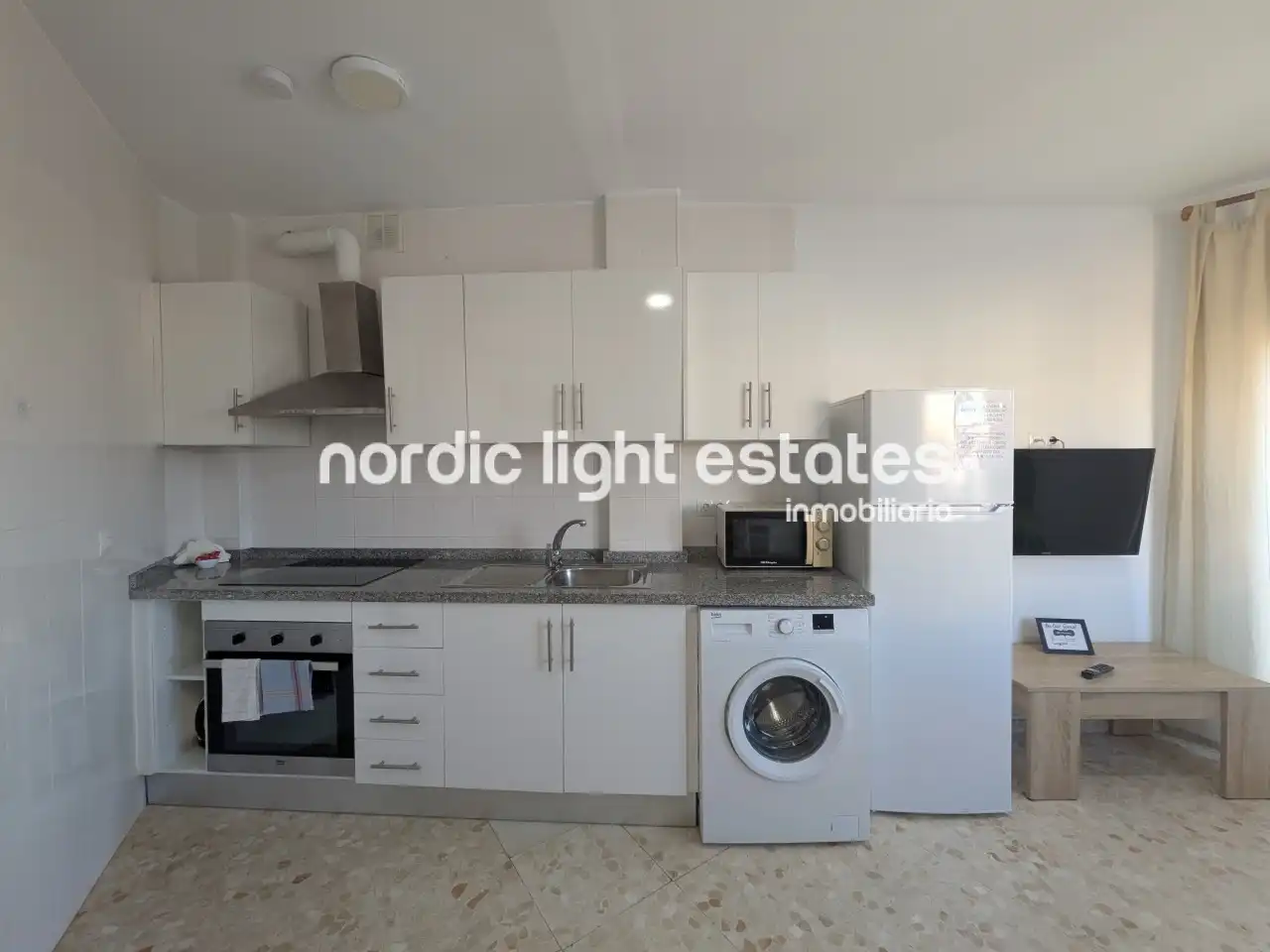 Cocina de Piso de alquiler en Nerja con Terraza