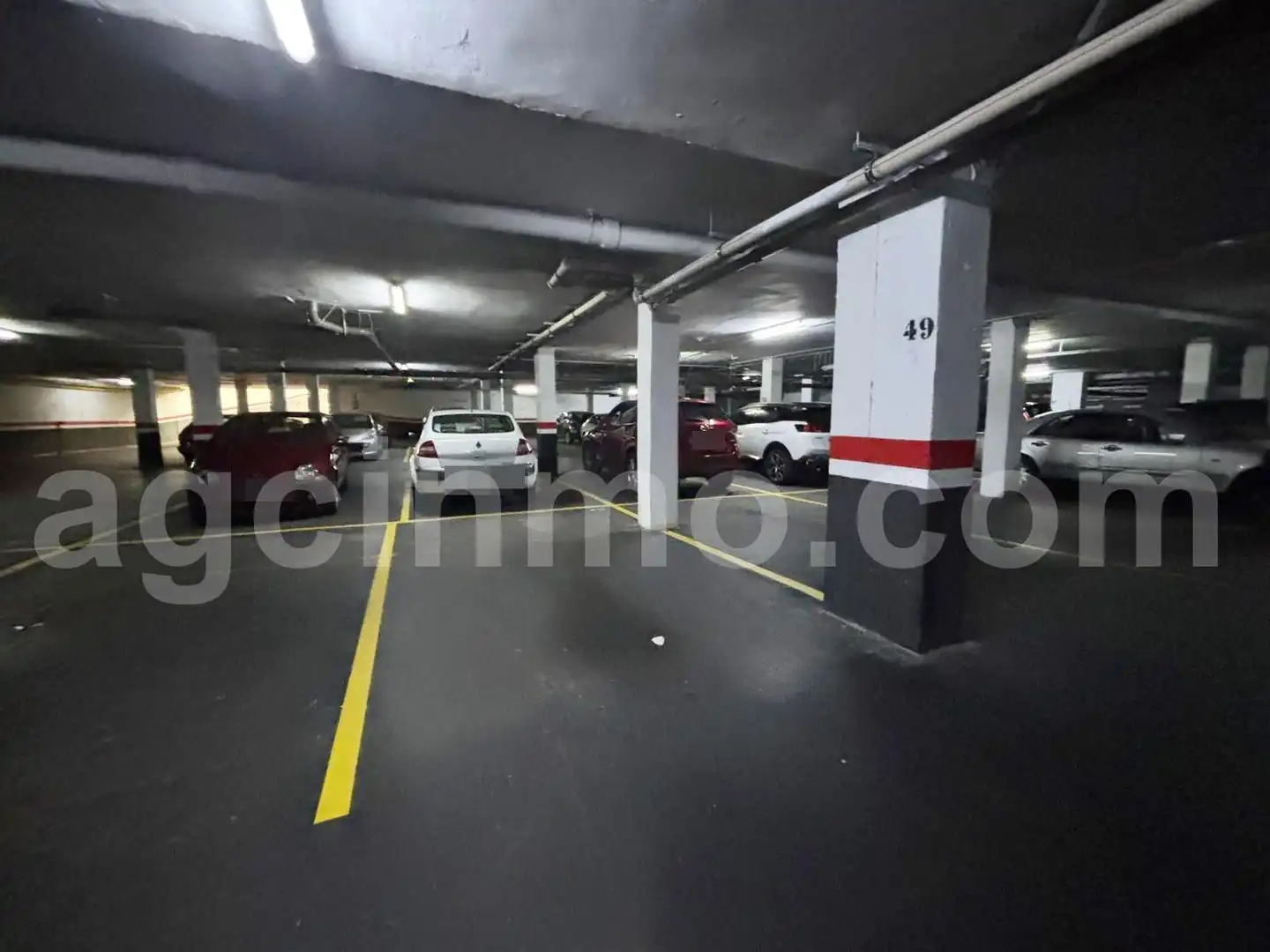 Parking de Piso de alquiler en Valladolid con Calefacción y Terraza