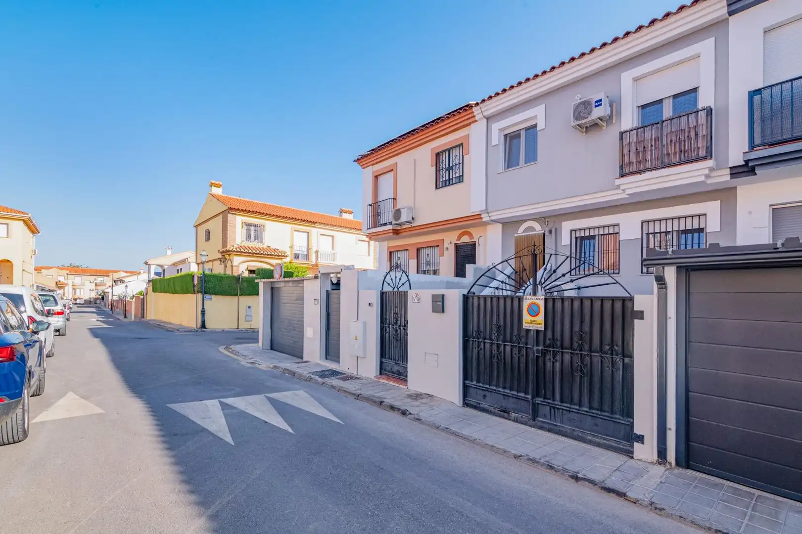 Exterior view of Detached homes for sale in Híjar