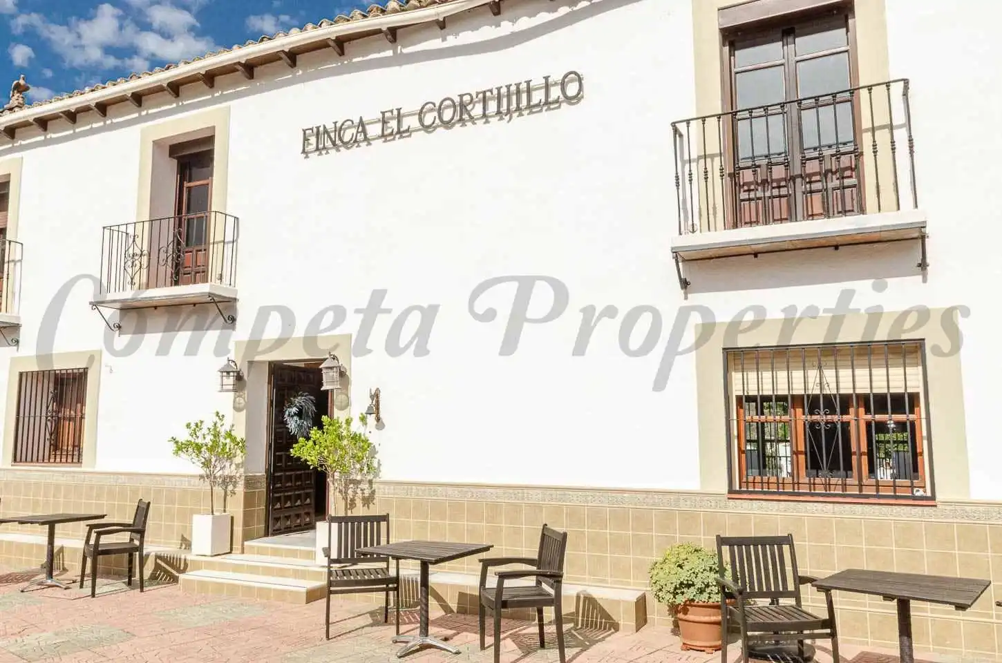 Houses for sale in Canillas de Albaida, Málaga