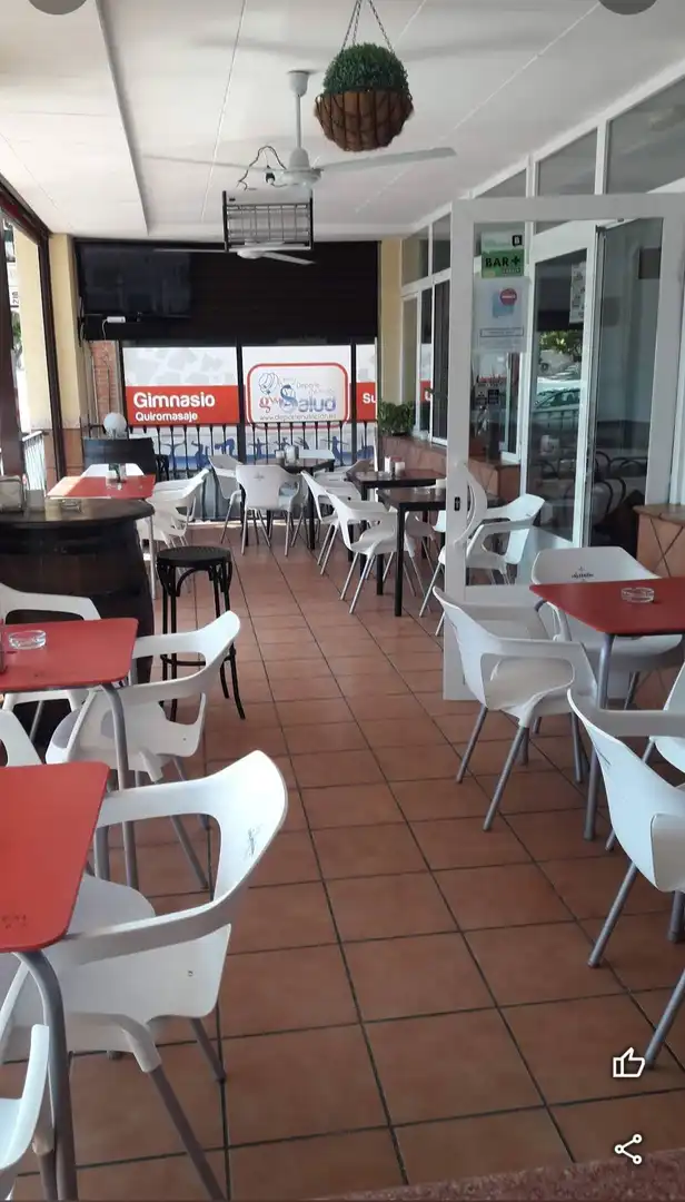 Local en venta en Avenida de la Constitución, 46, Pedro Muñoz
