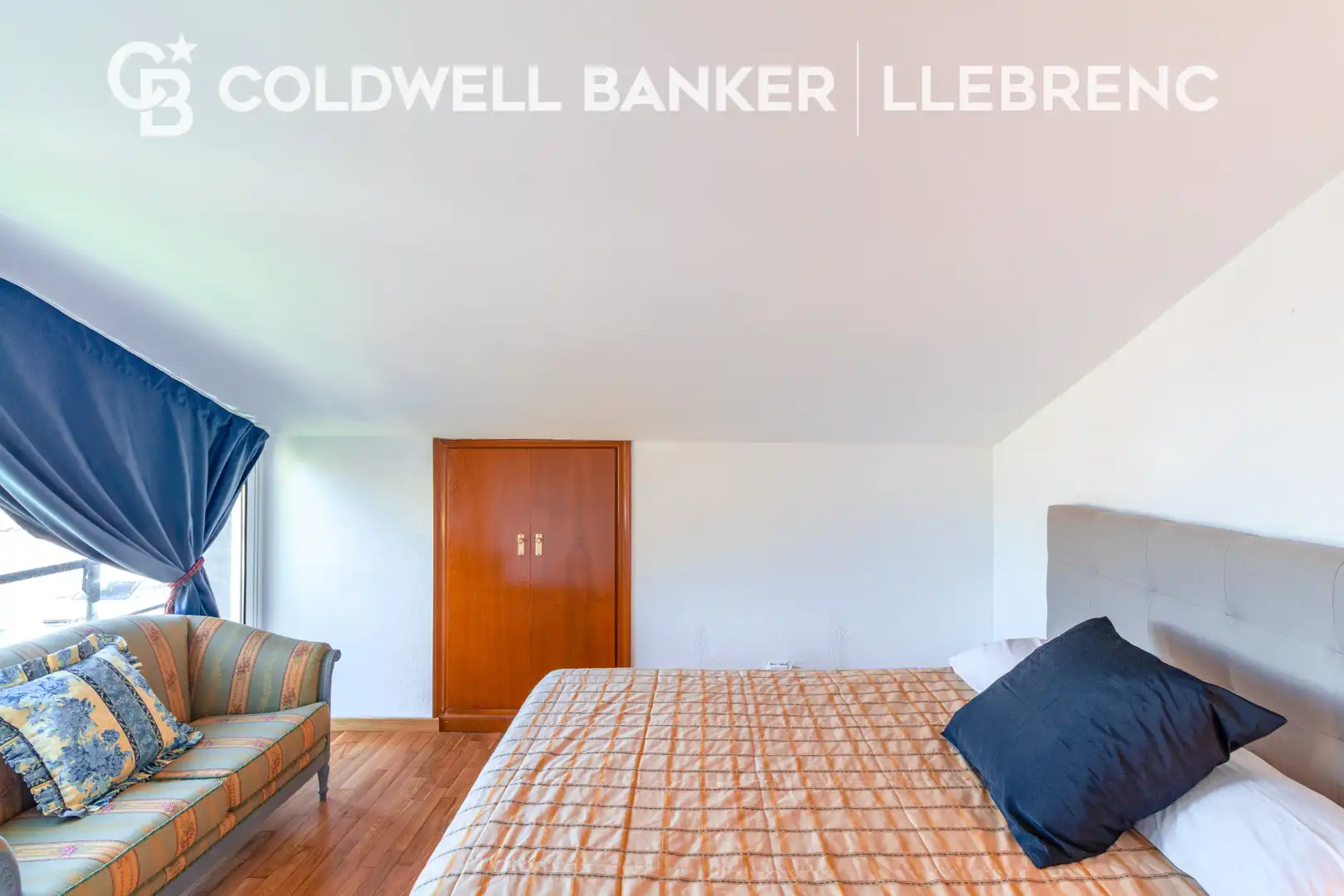 Bedroom of Houses for sale in Sant Cugat del Vallès  with Air Conditioner, Heating and Private garden