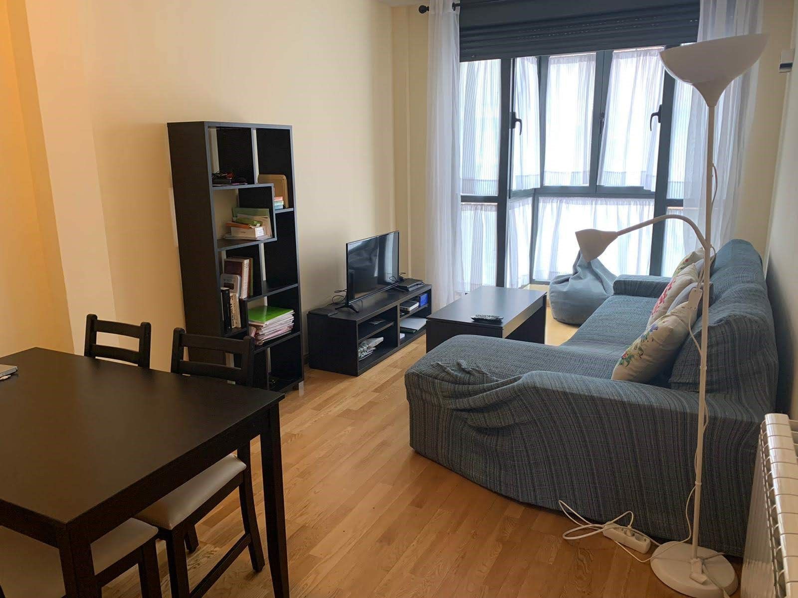Living room of Flat to rent in  Madrid Capital  with Heating, Furnished and Oven