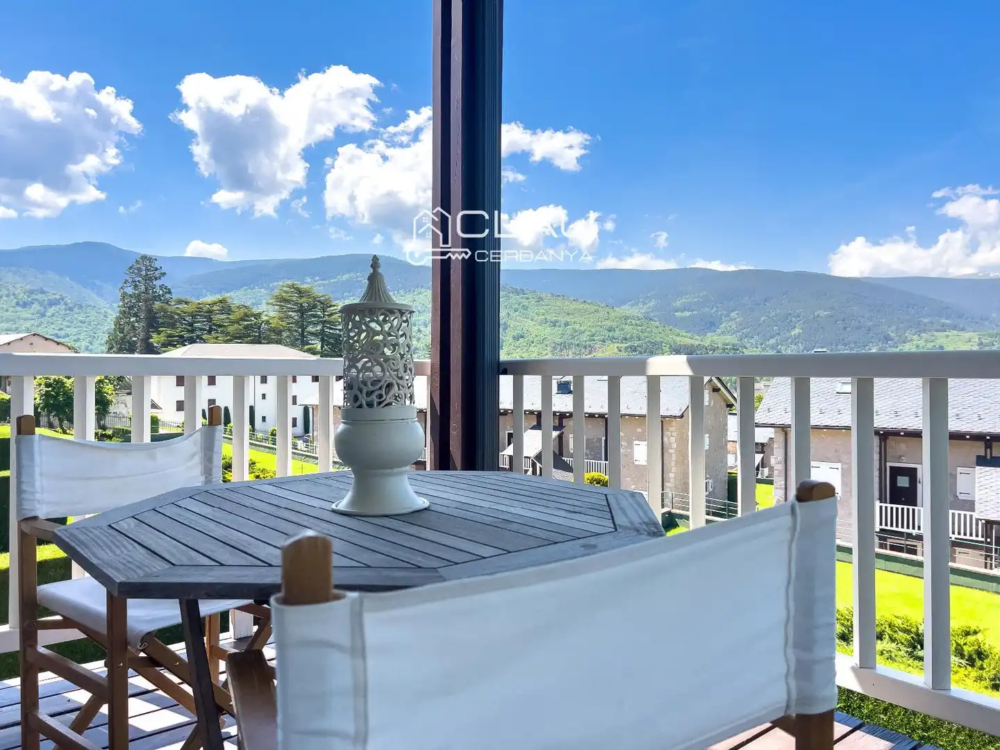 Terrace of Duplexes for rent in Osséja  with Heating, Parquet flooring and Terrace