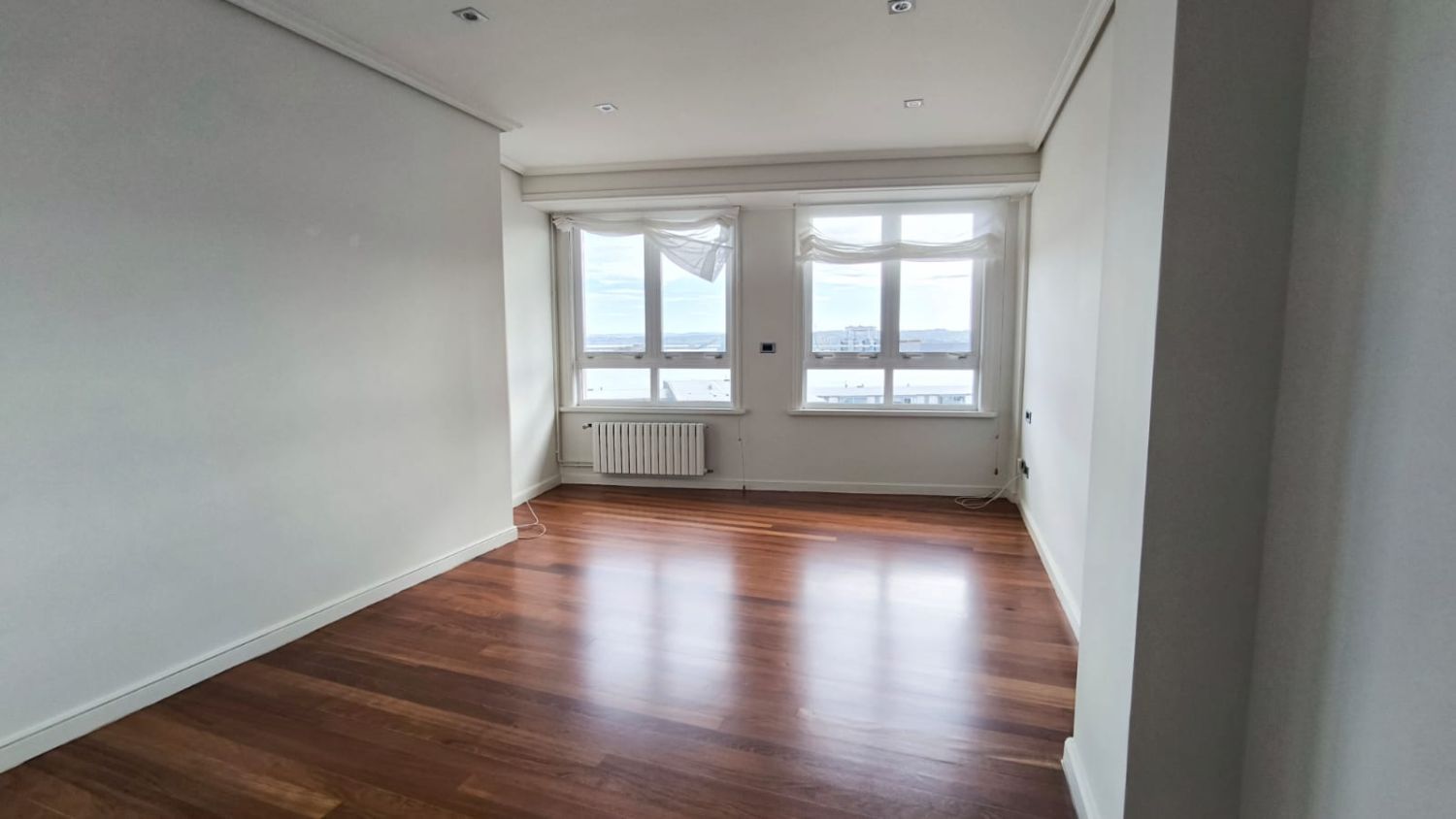 Living room of Apartment to rent in A Coruña Capital   with Heating and Parquet flooring