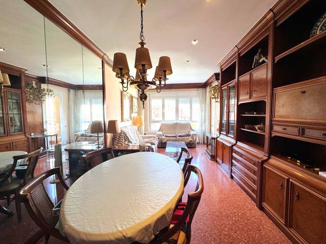 Piso en Venta en Barri de les Corts