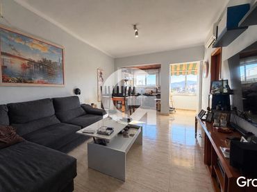 Appartement avec balcon à vendre à CR LAUREA MIRO