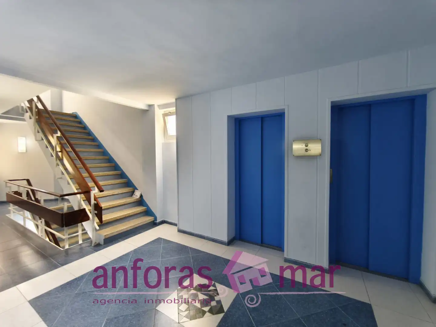 Piso en venta en Torredembarra con Calefacción y Terraza