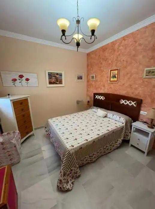 Dormitori de Finca rústica en venda en Chiclana de la Frontera amb Aire condicionat, Jardí privat i Terrassa