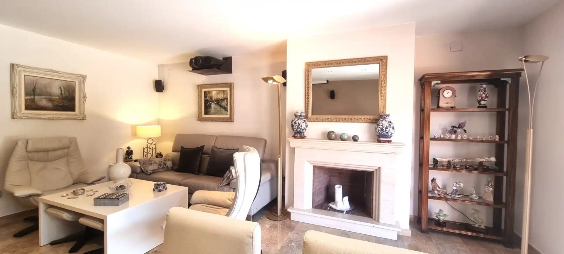 Living room of Houses for sale in Badalona  with Air Conditioner, Heating and Terrace