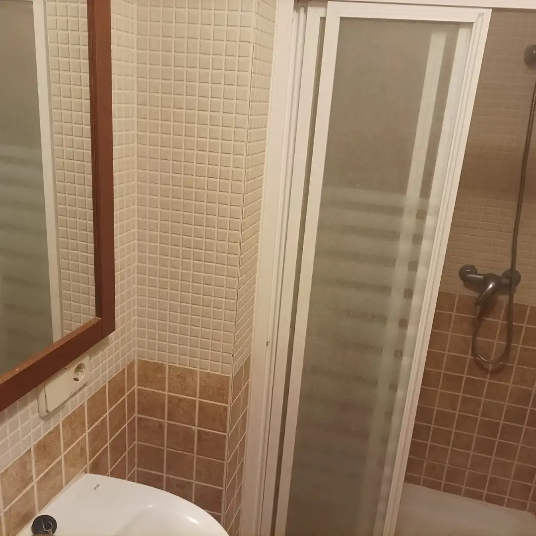 Baño de Ático en venta en Quintanar de la Orden con Aire acondicionado, Calefacción y Parquet