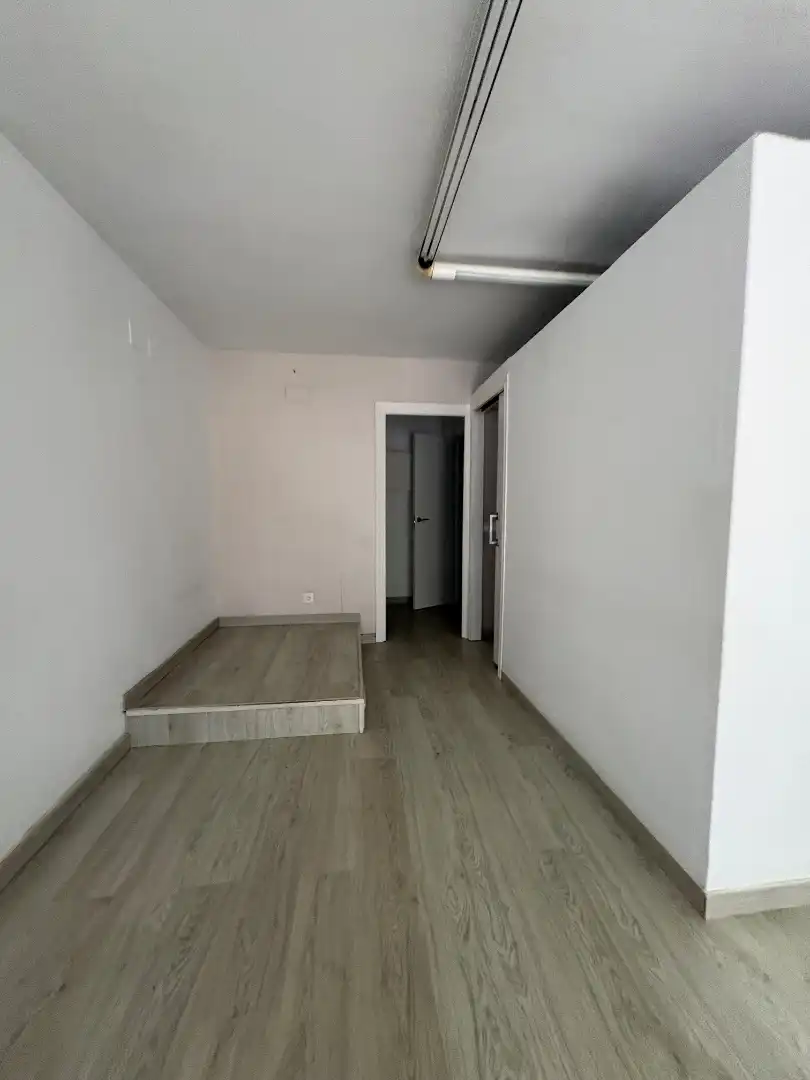 Local comercial en alquiler en Carmona, imagen 9