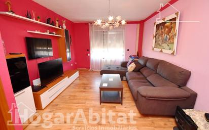Living room of Flat for sale in Alquerías del Niño Perdido
