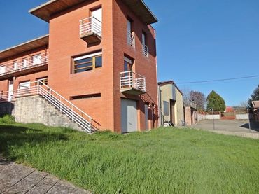 Adossat en venda a San Roque 50