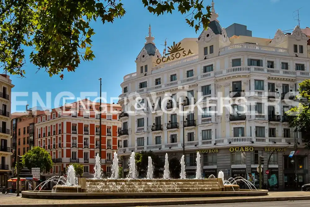 Vista exterior de Pis de lloguer en Madrid amb Aire condicionat, Calefacció i Traster