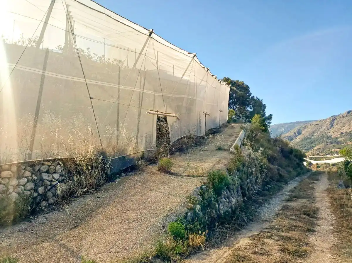 Finca rústica en venta en Polop