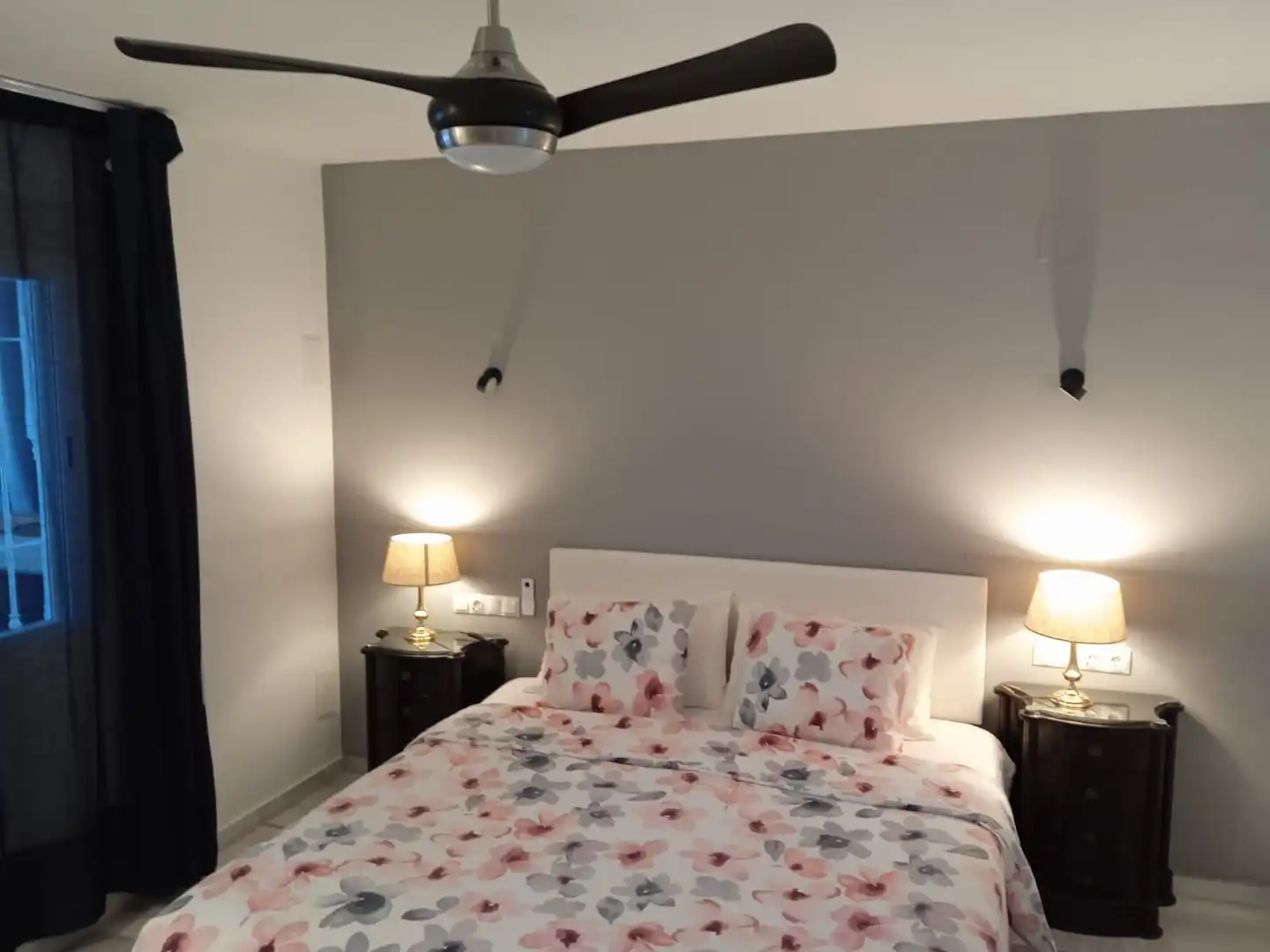 Apartamento con piscina en alquiler en Manzana-2, imagen 18