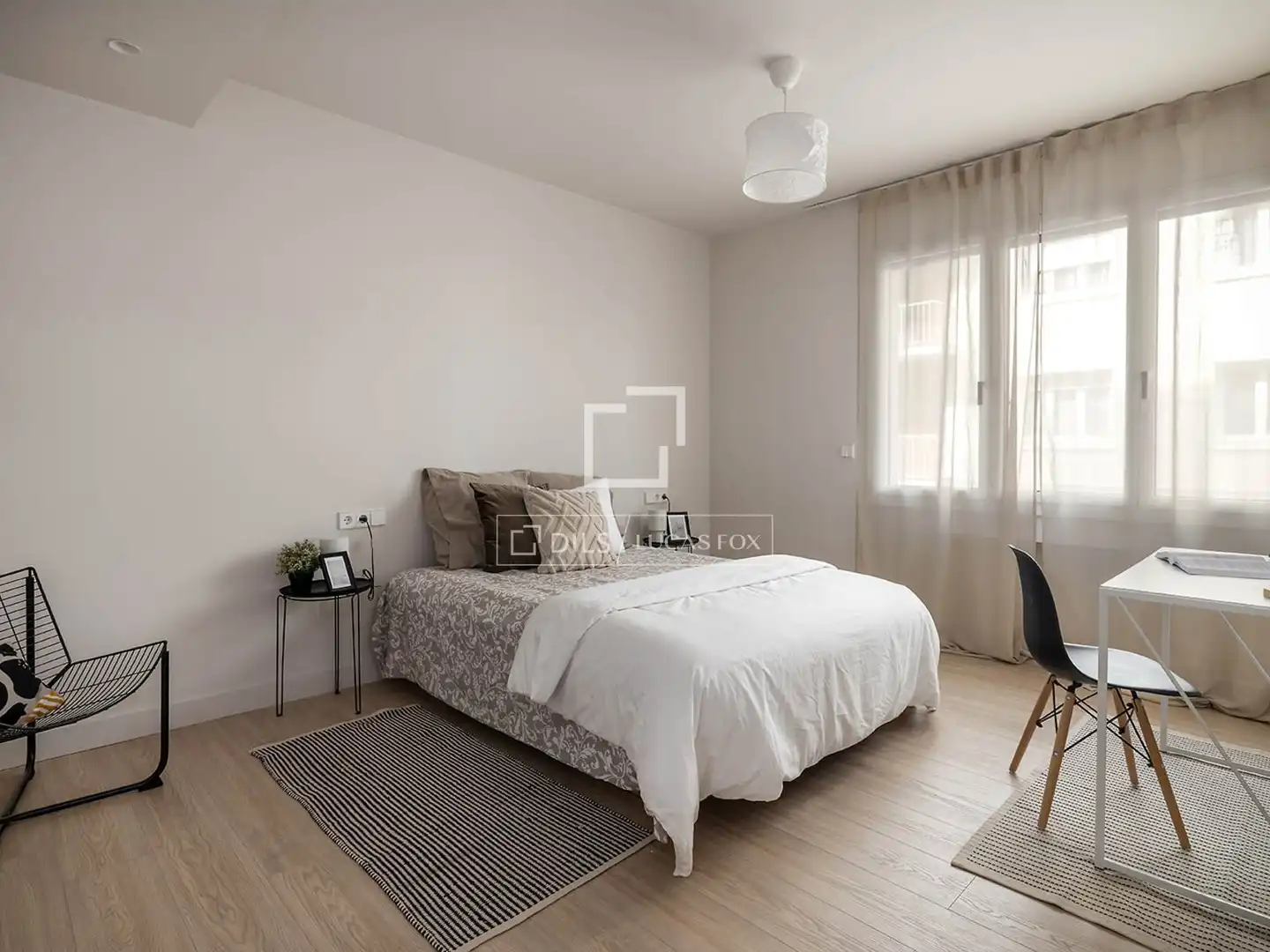 Habitación de Piso en venta en Barcelona con Aire acondicionado, Calefacción y Jardín privado