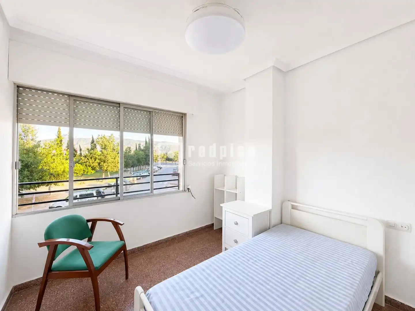 Habitación de Piso de alquiler en Murcia con Calefacción, Jardín privado y Terraza