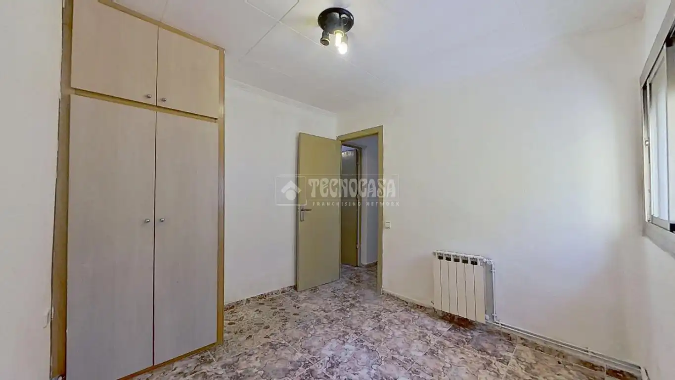 Habitación de Casa o chalet en venta en Cerdanyola del Vallès con Terraza