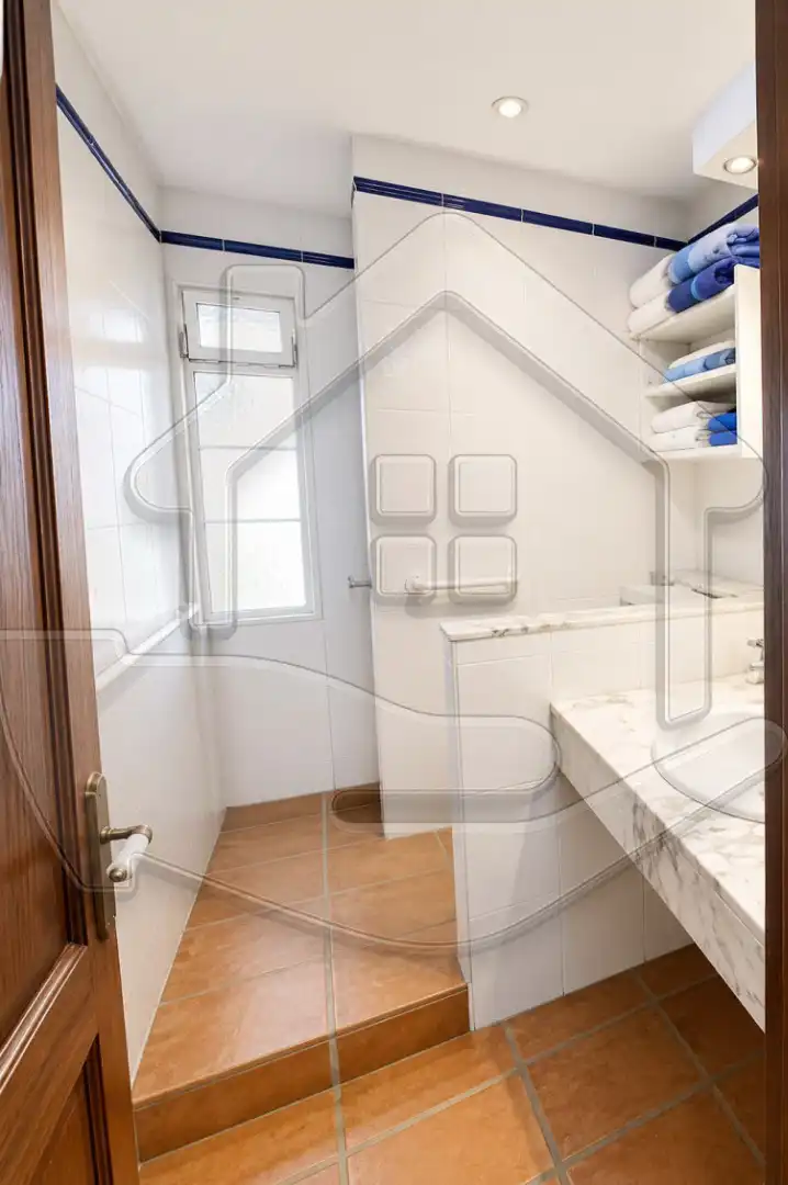 Casa adosada en venta en Carrer del Perelló, Vilablareix