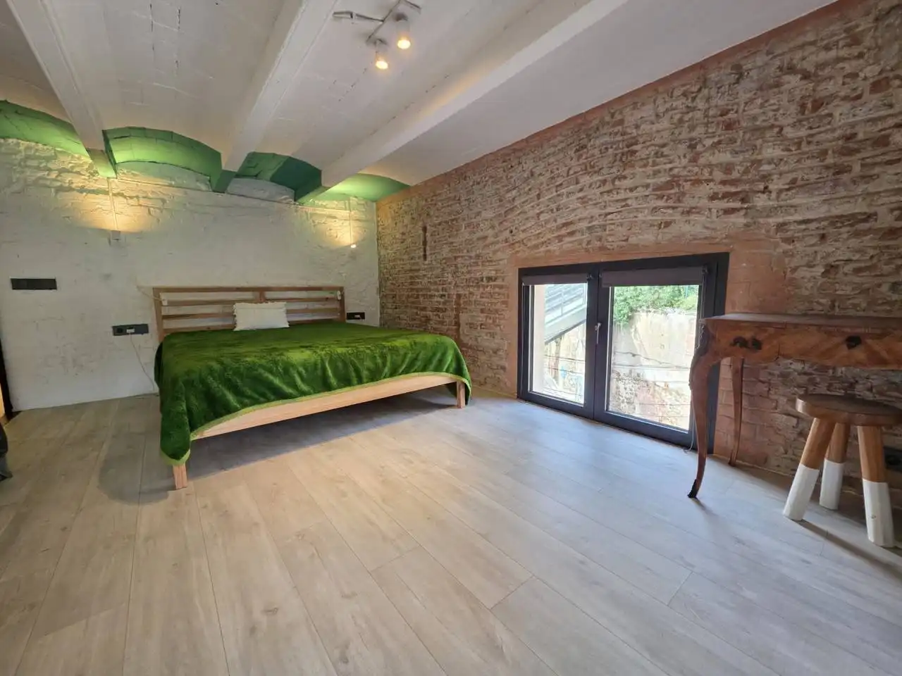Dormitori de Dúplex en venda en Barcelona amb Aire condicionat, Calefacció i Moblat