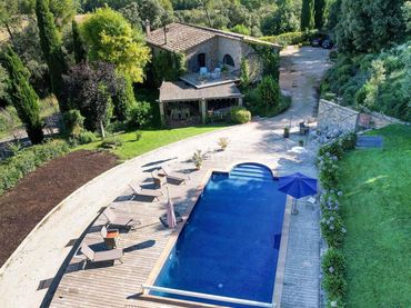 Casa con balcón en venta en GI-