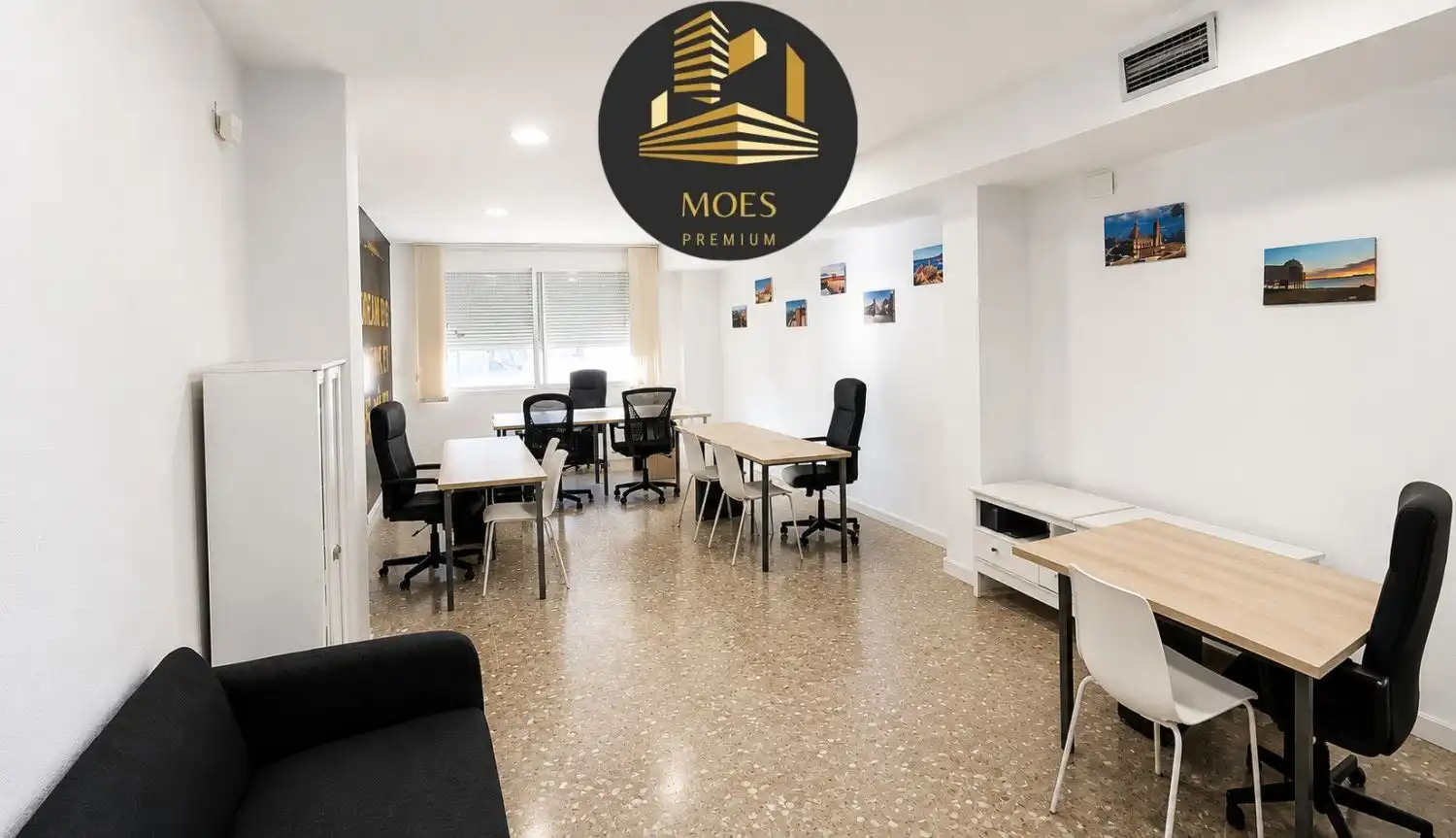 Office space with lift to rent in Centro ciudad