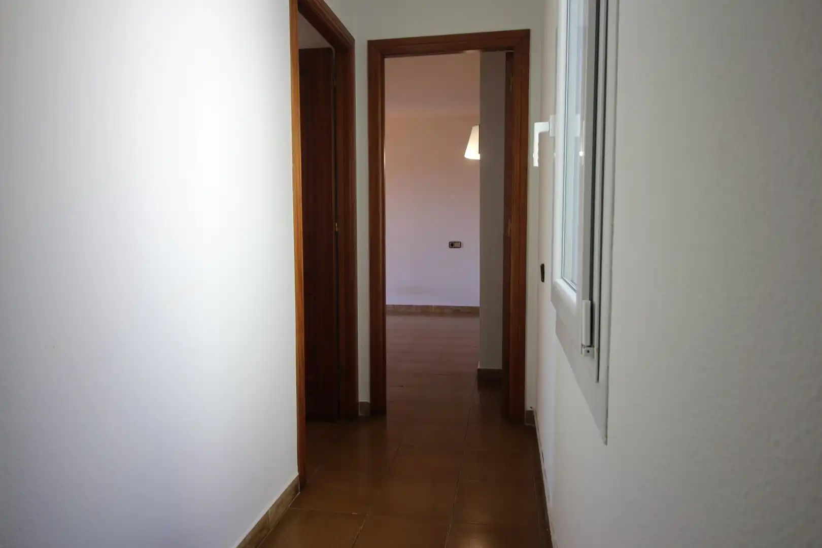 Maisonette zum Verkauf in Figueres mit Heizung, Terrasse und Abstellraum