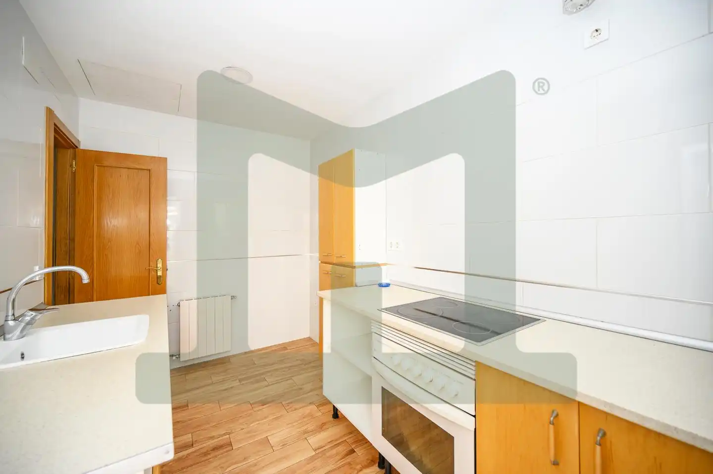 Cocina de Casa o chalet en venta en Madrid con Calefacción, Jardín privado y Terraza