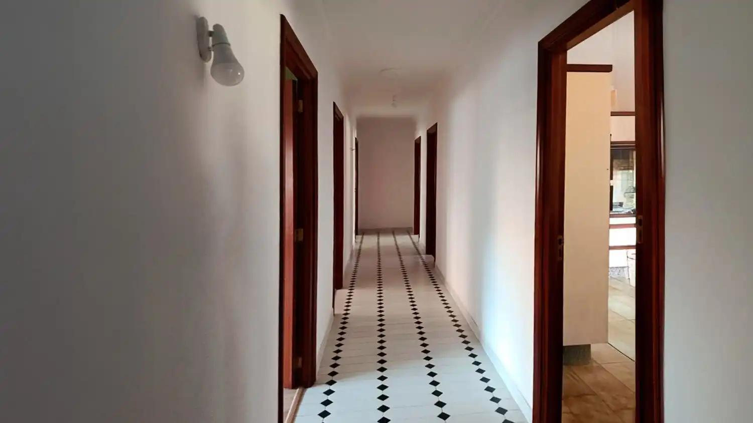 Wohnung zum Verkauf in Salceda de Caselas mit Heizung, Terrasse und Abstellraum