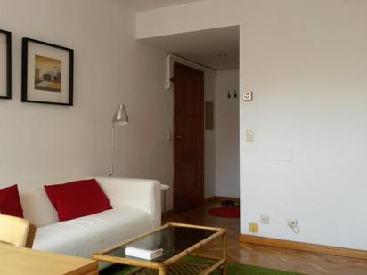 Living room of Apartment to rent in  Zaragoza Capital