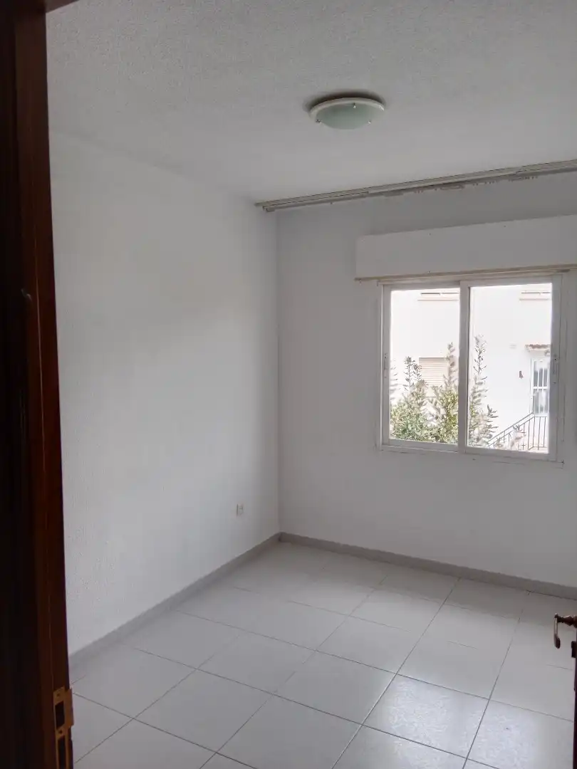 Dormitori de Casa adosada en venda en San Martín de Valdeiglesias amb Aire condicionat i Calefacció