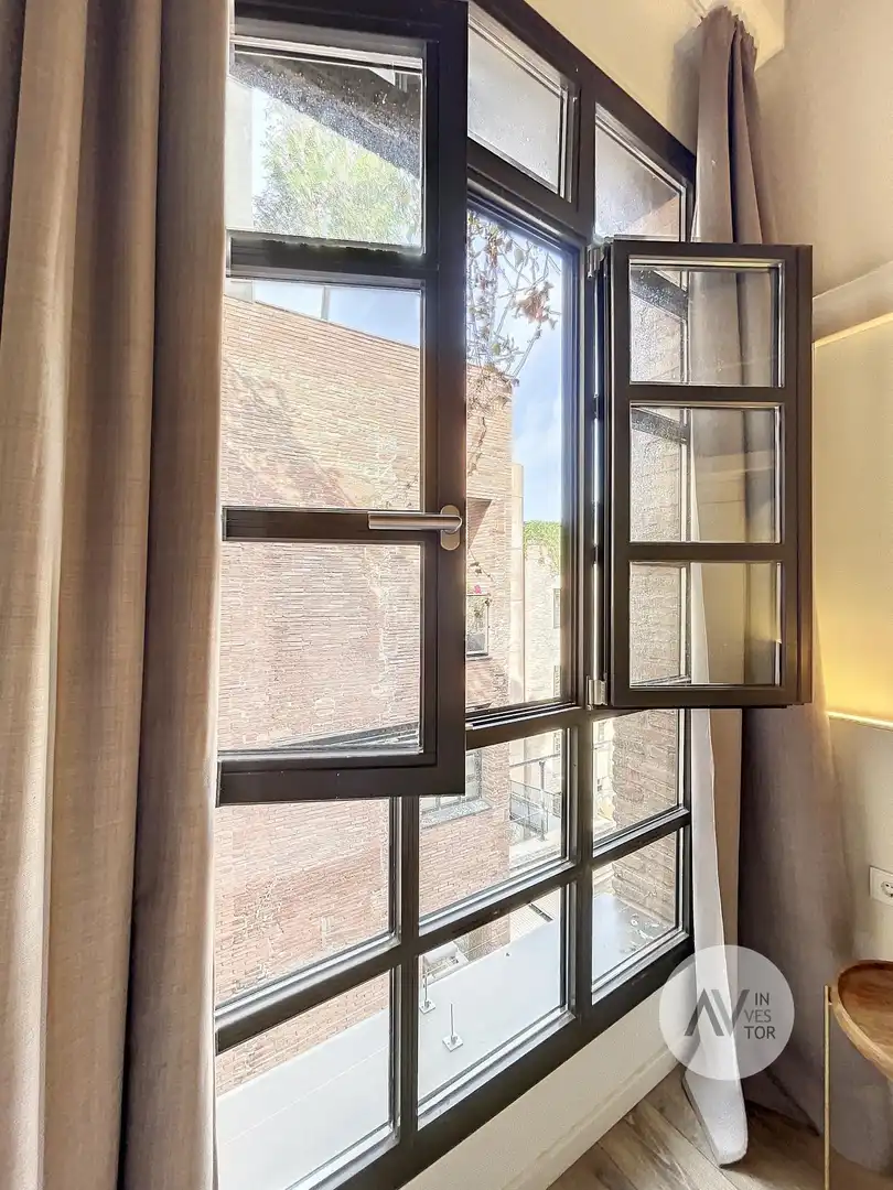 Vista exterior de Ático de alquiler en Barcelona con Aire acondicionado, Calefacción y Terraza