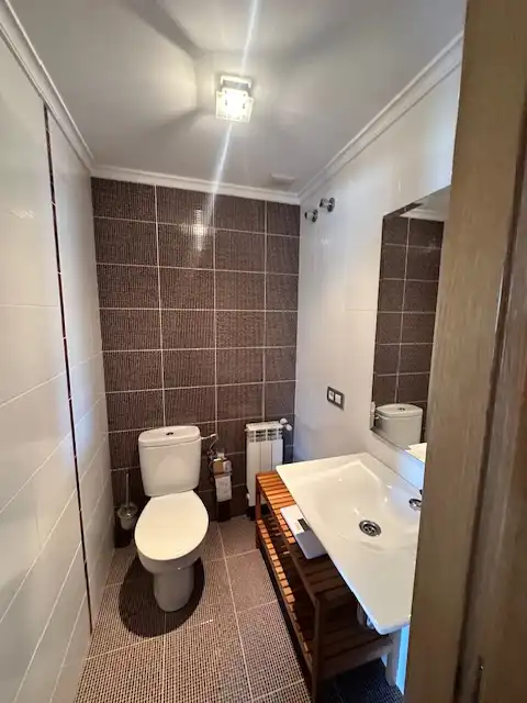 Badezimmer von Maisonette zum Verkauf in Pravia mit Heizung, Terrasse und Abstellraum